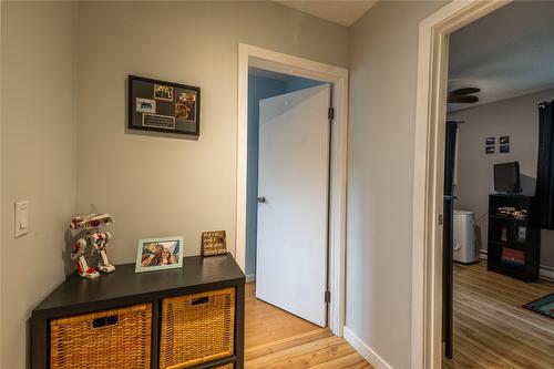 75-1605 Summit Drive, Kamloops, BC - Indoor Photo Showing Office