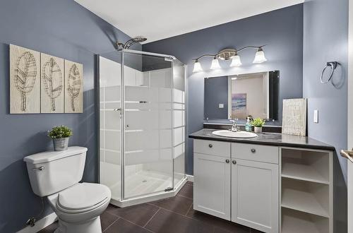 370 Wyndhaven Place, Clearwater, BC - Indoor Photo Showing Bathroom