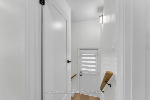 88 Crocus Drive, Toronto, ON - Indoor Photo Showing Other Room