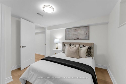 88 Crocus Drive, Toronto, ON - Indoor Photo Showing Bedroom