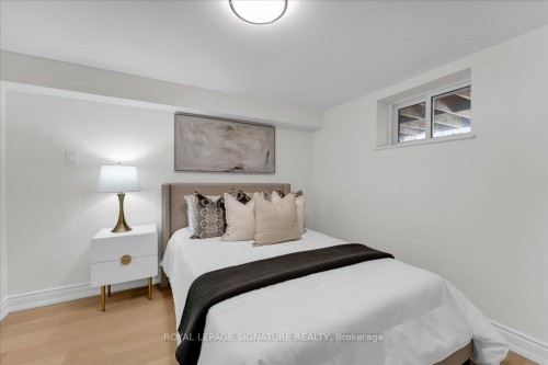88 Crocus Drive, Toronto, ON - Indoor Photo Showing Bedroom