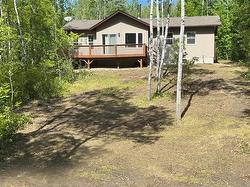 41 Awanipark DR  Pinawa, MB R0E 1L0