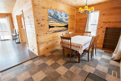 41 Awanipark Dr, Pinawa, MB 