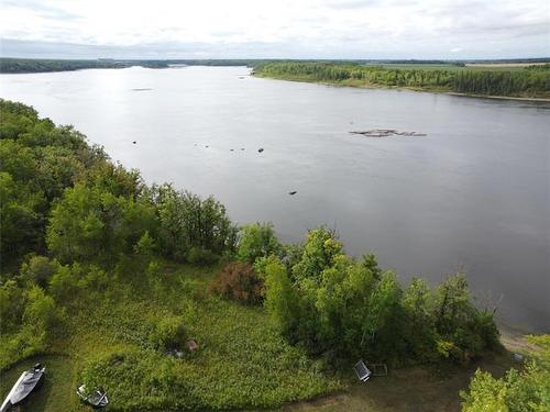 41 Awanipark Dr, Pinawa, MB 