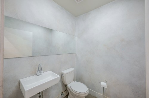 Salle de bains - 5157 Rue Notre-Dame O., Montréal (Le Sud-Ouest), QC - Indoor Photo Showing Bathroom