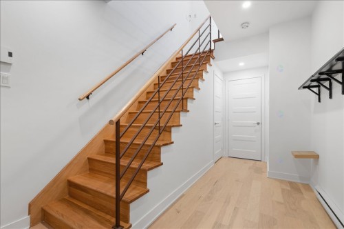 Escalier - 101-1618  - 1620 Rue Dézéry, Montréal (Mercier/Hochelaga-Maisonneuve), QC - Indoor Photo Showing Other Room