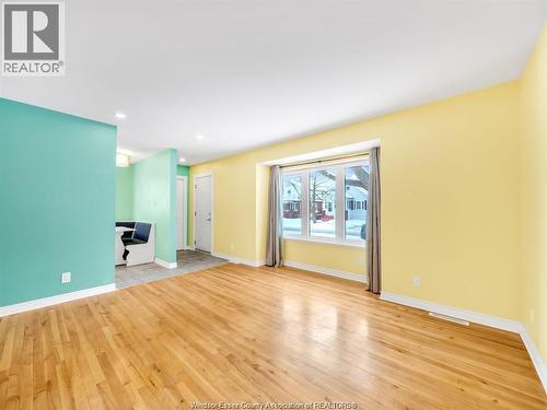 1484 Francois, Windsor, ON - Indoor Photo Showing Other Room