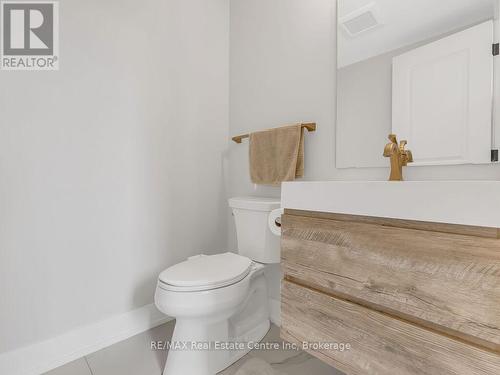 9 - 297 Whiting Street, Ingersoll (Ingersoll - South), ON - Indoor Photo Showing Bathroom