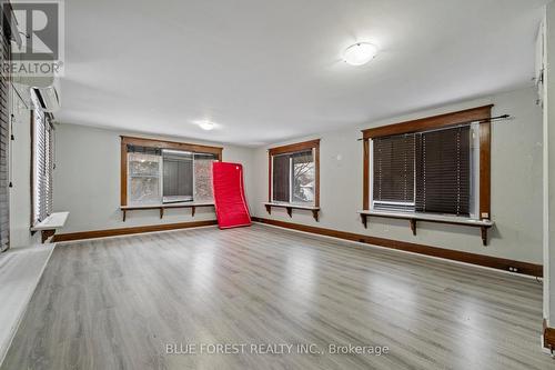 1026 Waterloo Street, London East (East B), ON - Indoor