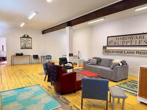 10 Ann Street, Shelburne, NS 