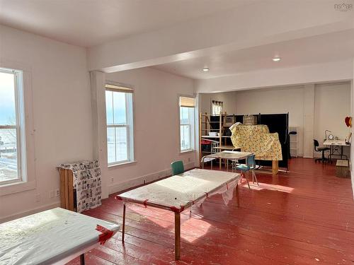 10 Ann Street, Shelburne, NS 