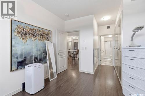 213 223 Evergreen Square, Saskatoon, SK - Indoor