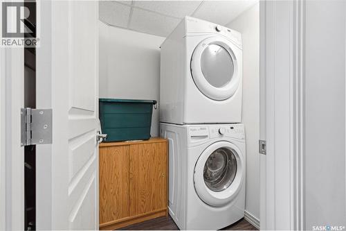 213 223 Evergreen Square, Saskatoon, SK - Indoor Photo Showing Laundry Room