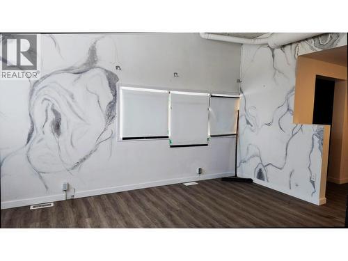 825 2Nd Avenue, Prince George, BC - Indoor Photo Showing Other Room