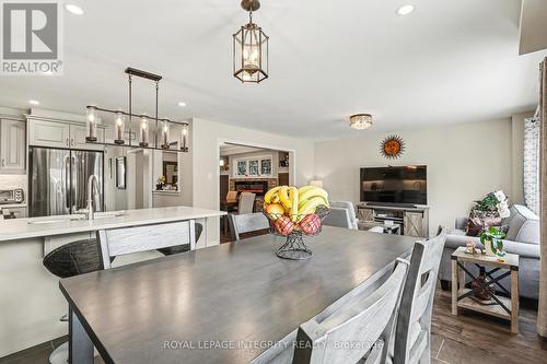 536 Arum Terrace, Ottawa, ON - Indoor Photo Showing Dining Room