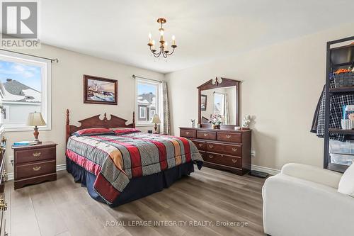 536 Arum Terrace, Ottawa, ON - Indoor Photo Showing Bedroom