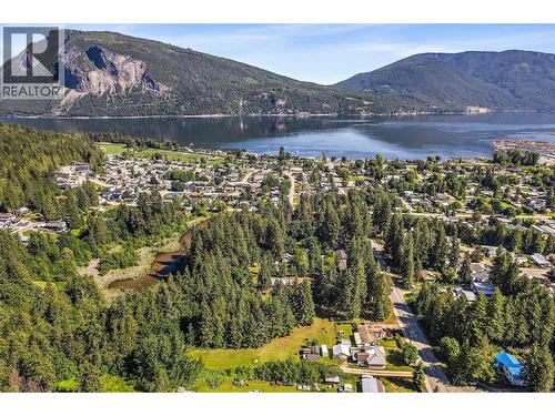 6721 50Th Street Ne, Salmon Arm, BC 