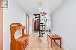 Front foyer and hallway to bedrooms and bathroom - 