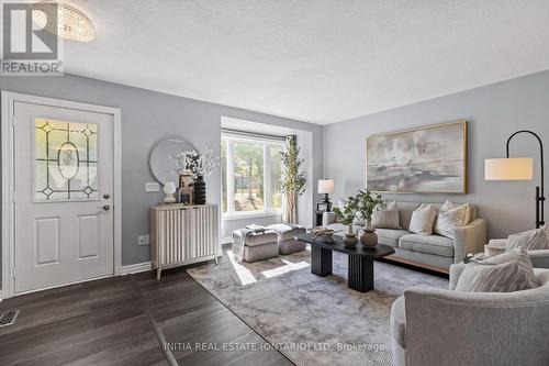 167 - 1010 Fanshawe Park Road E, London North (North C), ON - Indoor Photo Showing Living Room
