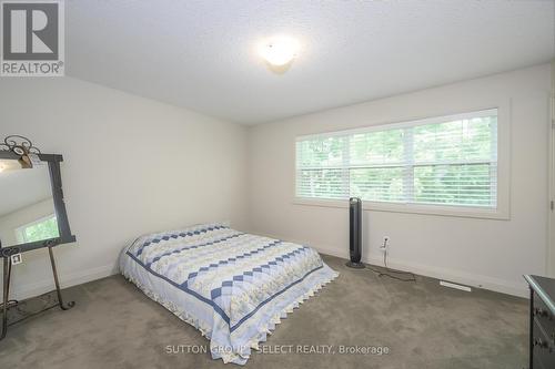 43 - 1040 Coronation Drive, London North (North I), ON - Indoor Photo Showing Bedroom