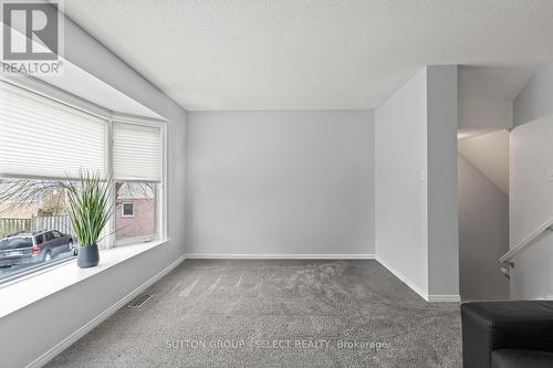 43 - 9 Ailsa Place, London South (South J), ON - Indoor Photo Showing Other Room