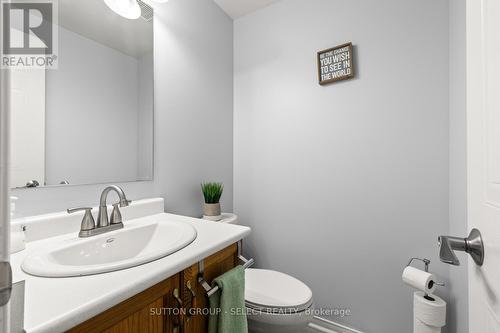 43 - 9 Ailsa Place, London South (South J), ON - Indoor Photo Showing Bathroom
