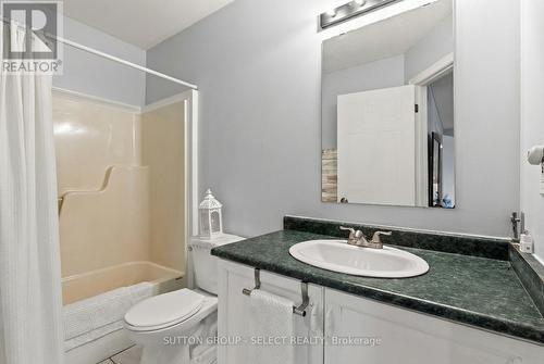 43 - 9 Ailsa Place, London South (South J), ON - Indoor Photo Showing Bathroom