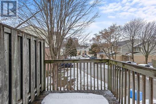 43 - 9 Ailsa Place, London South (South J), ON - Outdoor