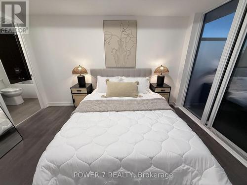 3605 - 2033 Kennedy Road, Toronto, ON - Indoor Photo Showing Bedroom