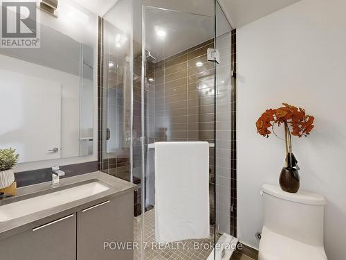 3605 - 2033 Kennedy Road, Toronto, ON - Indoor Photo Showing Bathroom
