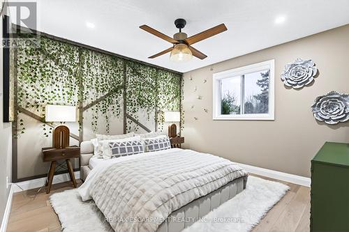 7 Waterside Drive, Hamilton, ON - Indoor Photo Showing Bedroom