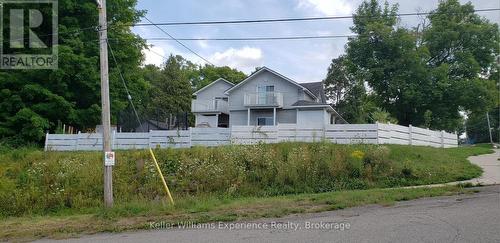 107 Pine Street, Tay (Waubaushene), ON - Outdoor