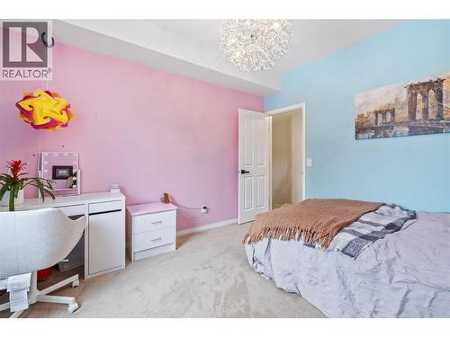 3947 Lakevale Place, Kelowna, BC - Indoor Photo Showing Bedroom