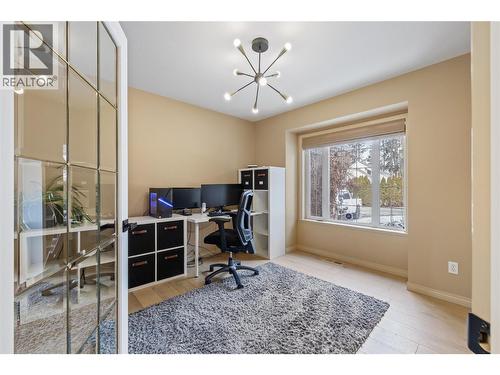 3947 Lakevale Place, Kelowna, BC - Indoor Photo Showing Office