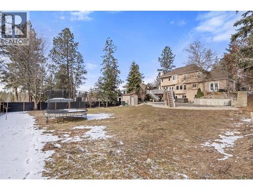 3947 Lakevale Place, Kelowna, BC - Outdoor