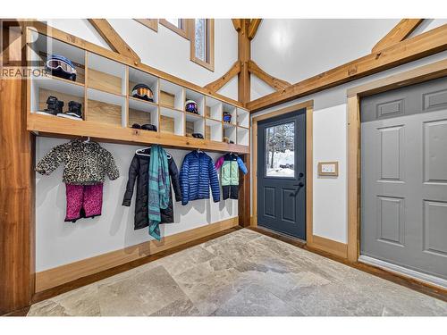 4546 Timberline Crescent, Fernie, BC - Indoor Photo Showing Other Room