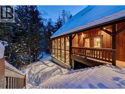 4546 Timberline Crescent, Fernie, BC - Outdoor