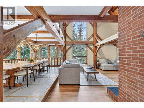 4546 Timberline Crescent, Fernie, BC - Indoor