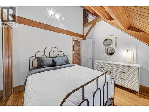 4546 Timberline Crescent, Fernie, BC - Indoor Photo Showing Bedroom