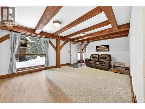 4546 Timberline Crescent, Fernie, BC - Indoor Photo Showing Other Room