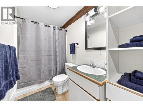 4546 Timberline Crescent, Fernie, BC - Indoor Photo Showing Bathroom