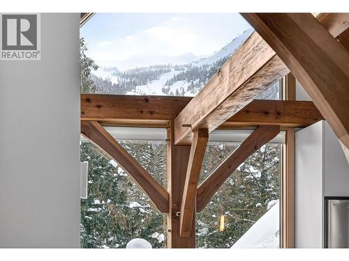 4546 Timberline Crescent, Fernie, BC - Outdoor With Exterior