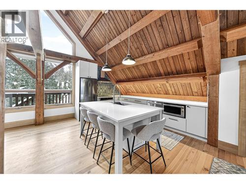 4546 Timberline Crescent, Fernie, BC - Indoor