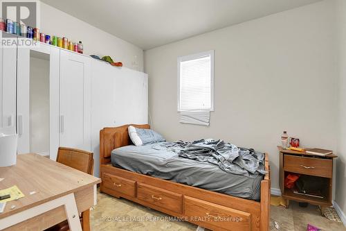 26 Aylmer Avenue, Ottawa, ON - Indoor Photo Showing Bedroom