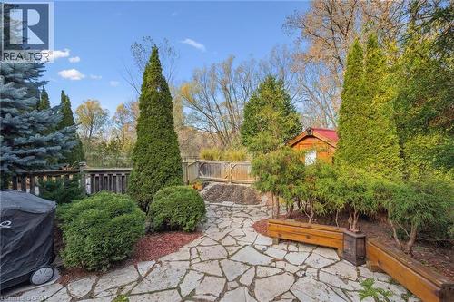 32 Holly Trail, Puslinch, ON - Outdoor