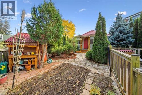 32 Holly Trail, Puslinch, ON - Outdoor