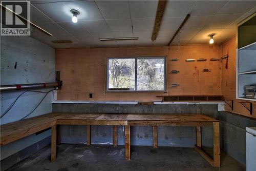 12911 Pixton Road, Lake Country, BC - Indoor Photo Showing Garage