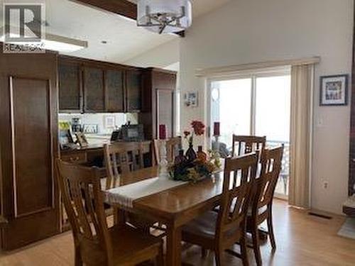 12911 Pixton Road, Lake Country, BC - Indoor Photo Showing Dining Room