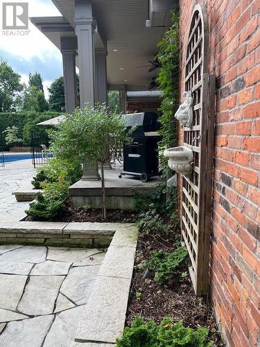 95 Highland Woods Court, London South (South P), ON - Outdoor