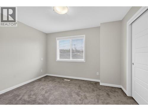 2081 11 Avenue Ne Unit# 4, Salmon Arm, BC - Indoor Photo Showing Other Room